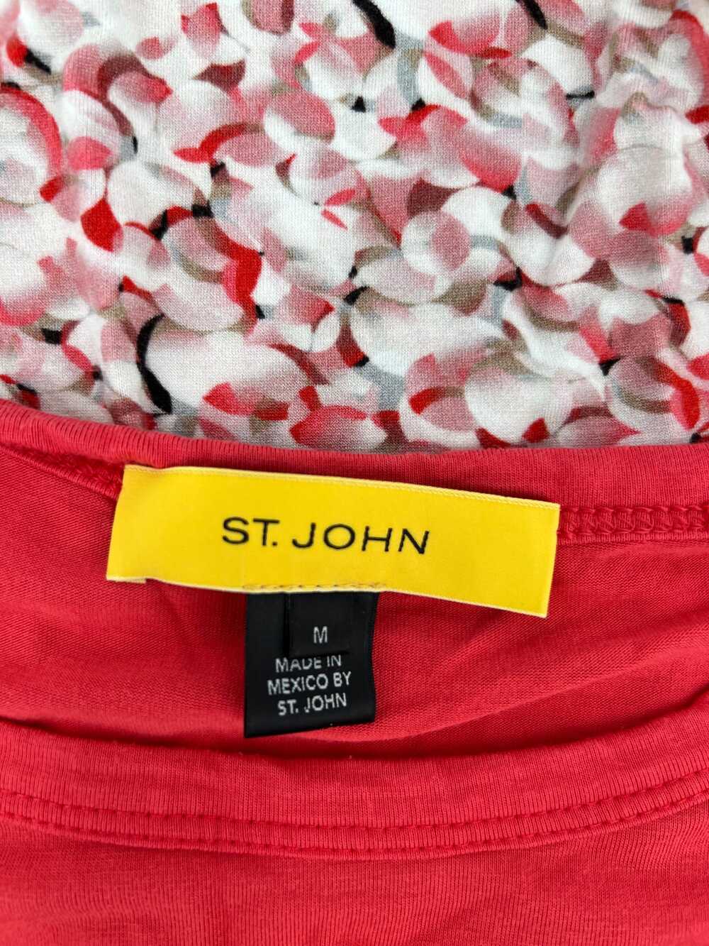 St. John Printed Coral Pink Tee | Women’s Medium